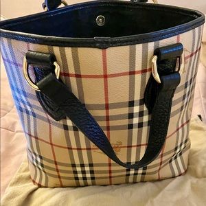 Burberry - Small Onslow tote